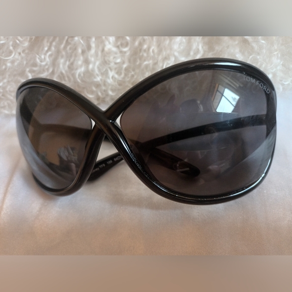 TOM FORD Whitney Sunglasses - Picture 13 of 16